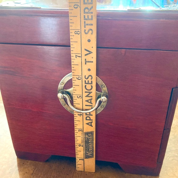 Rosewood Jewelry Box/Chest with Brass Accents - Vintage - Picture 12 of 12